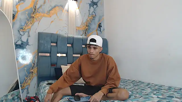 SEXY BIG COCK online show from April 9, 2026, 1:16 pm
