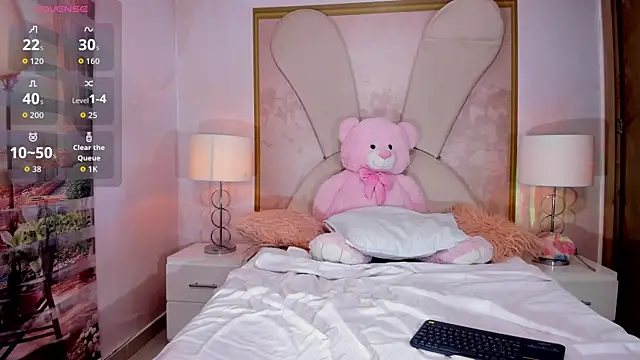 Snapshot of little_doll18_ chatting on May 21, 2026, 8:49 pm little doll18 online show from May 21, 2026, 8:49 pm