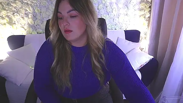 AlissyaGrayy online show from May 18, 2026, 5:46 am