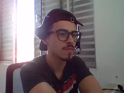 Rafazinhou online show from March 20, 2026, 5:51 pm