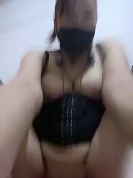 YEAG-QQ online show from March 20, 2026, 4:17 am