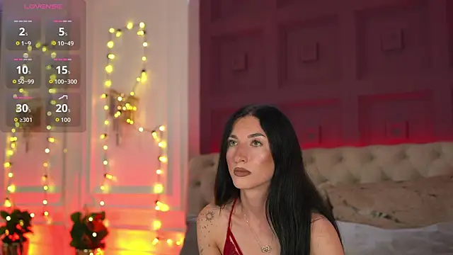 Snapshot of EllieJules chatting on June 28, 2026, 3:56 am EllieJules online show from June 28, 2026, 3:56 am