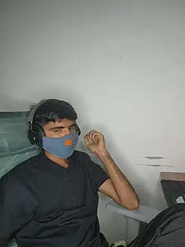 Snapshot of mavin_ chatting on May 6, 2026, 6:24 pm mavin online show from May 6, 2026, 6:24 pm