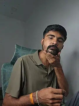 Snapshot of mavin_ chatting on June 1, 2026, 1:02 pm mavin online show from June 1, 2026, 1:02 pm