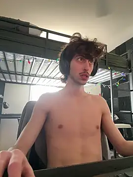 zerces111 online show from March 28, 2026, 4:06 pm