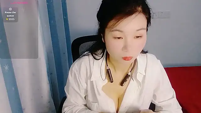 Lianzi-2026 online show from May 1, 2026, 12:21 pm