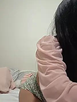 Snapshot of karen_vix chatting on May 14, 2026, 1:01 am karen vix online show from May 14, 2026, 1:01 am