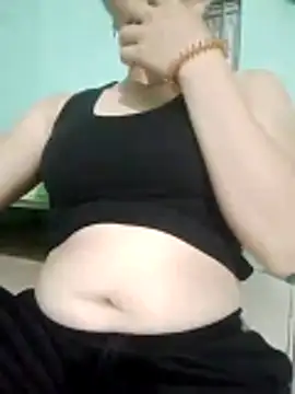 Phuongmyy online show from May 14, 2026, 12:12 pm