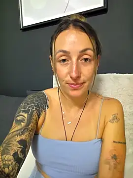 NicoleKaiser online show from April 26, 2026, 6:05 pm
