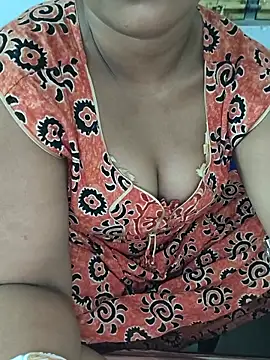 Snapshot of Hot-iht chatting on March 18, 2026, 5:54 am Hot-iht online show from March 18, 2026, 5:54 am