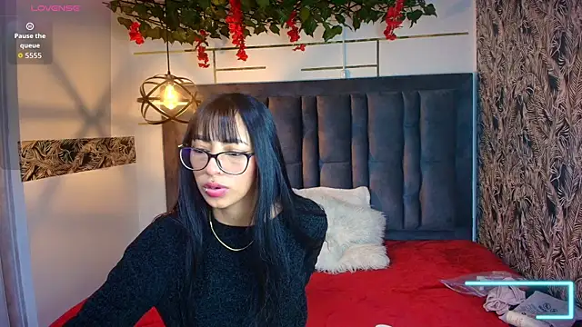 BONIE WILLS online show from March 31, 2026, 12:05 pm