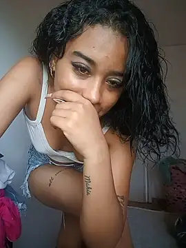 Horny Brunette  online show from May 22, 2026, 2:22 pm