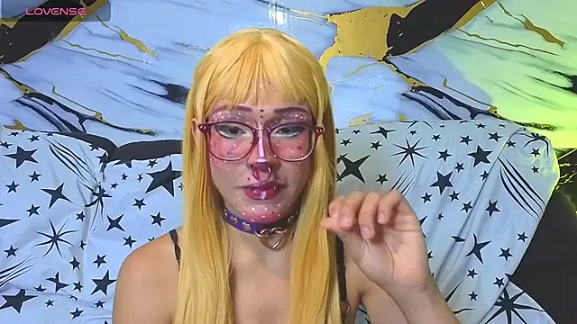 dark nina   online show from July 10, 2026, 5:45 am
