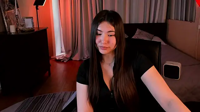 Snapshot of IceIcebabe_ chatting on May 15, 2026, 11:34 pm IceIcebabe online show from May 15, 2026, 11:34 pm
