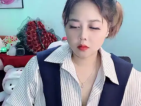 Nhanlu009 online show from April 13, 2026, 12:43 pm
