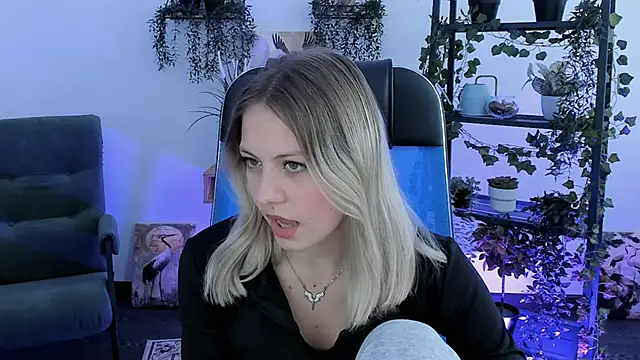 BlossomVibe online show from March 30, 2026, 10:49 am