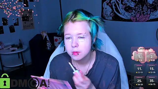 LittleKittenStar online show from March 26, 2026, 3:01 am