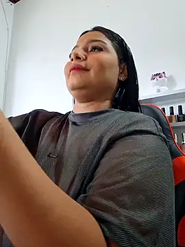 Megan hugeboobs online show from May 20, 2026, 9:21 pm