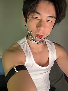 kissbaby-111 online show from March 31, 2026, 5:46 pm