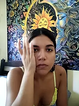isabellahofmann online show from May 2, 2026, 6:46 pm