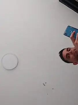 Snapshot of Dereckrose23 chatting on March 18, 2026, 5:16 pm Dereckrose23 online show from March 18, 2026, 5:16 pm