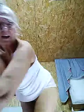 Snapshot of yalukerya chatting on December 3, 2024, 9:00 am yalukerya online show from December 3, 2024, 9:00 am