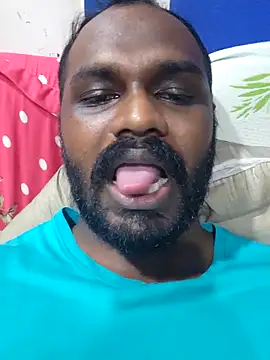 Snapshot of singletamilguy chatting on April 10, 2026, 7:07 pm singletamilguy online show from April 10, 2026, 7:07 pm