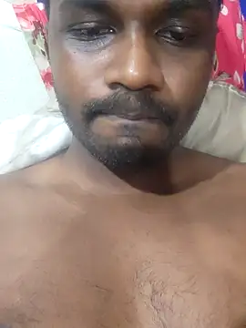 Snapshot of singletamilguy chatting on April 18, 2026, 6:01 pm singletamilguy online show from April 18, 2026, 6:01 pm