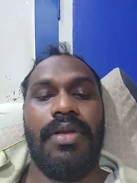Snapshot of singletamilguy chatting on May 18, 2026, 6:47 pm singletamilguy online show from May 18, 2026, 6:47 pm