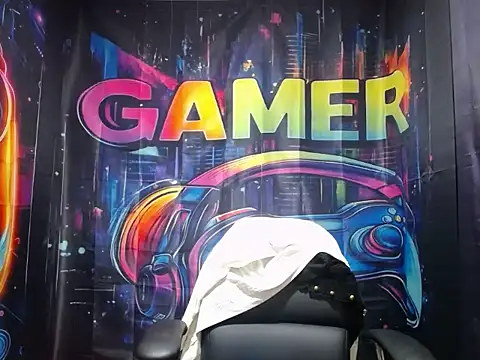 Snapshot of EmmieRae__ chatting on March 22, 2026, 11:41 pm EmmieRae online show from March 22, 2026, 11:41 pm