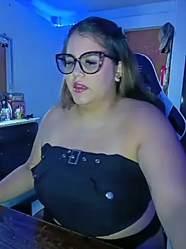 Snapshot of Bonny_rousse01 chatting on May 25, 2026, 12:44 pm Bonny rousse01 online show from May 25, 2026, 12:44 pm