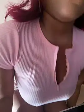 Snapshot of Kloe_rousse01 chatting on July 24, 2026, 9:13 pm Kloe rousse01 online show from July 24, 2026, 9:13 pm