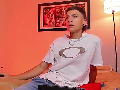 Snapshot of Noahh_Saky chatting on March 21, 2026, 3:22 am Noahh Saky online show from March 21, 2026, 3:22 am