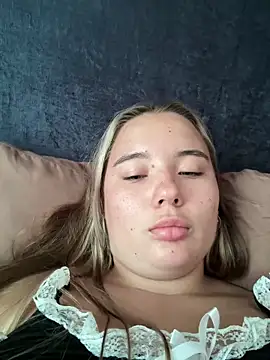 Snapshot of Mrs_Lust chatting on March 28, 2026, 7:08 am Mrs Lust online show from March 28, 2026, 7:08 am