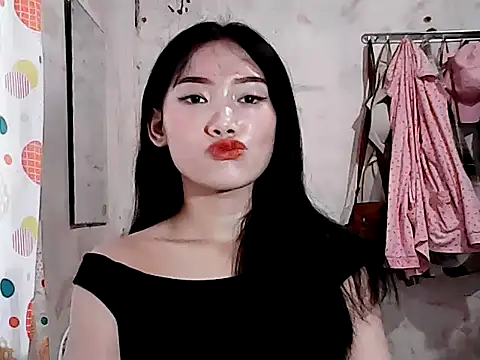 lovelybabyxx online show from August 8, 2026, 7:21 am