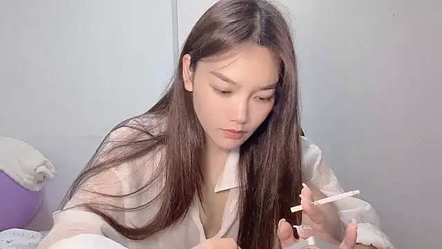 leilei998 online show from June 3, 2026, 8:17 am