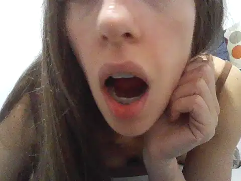 abiiiilpzz online show from May 24, 2026, 12:59 am