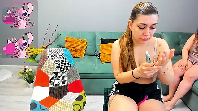 CurlyMaddie online show from March 29, 2026, 10:48 am