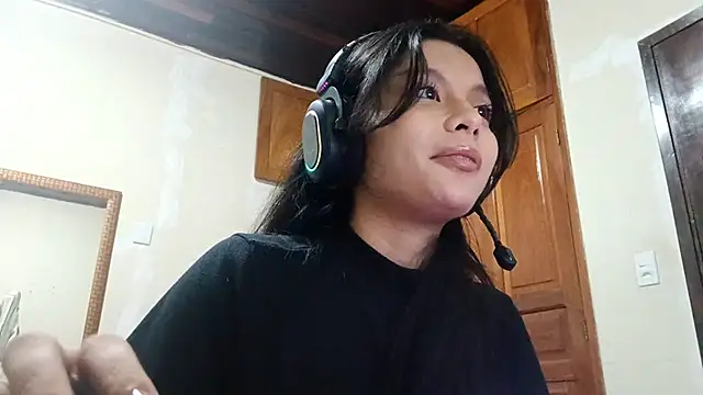 Snapshot of SherronAlicea chatting on March 21, 2026, 6:33 pm SherronAlicea online show from March 21, 2026, 6:33 pm