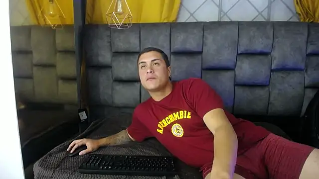 Snapshot of Dahiana_Clark7 chatting on March 21, 2026, 6:07 am Dahiana Clark7 online show from March 21, 2026, 6:07 am