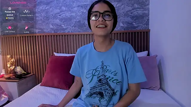 alina sauvage online show from April 29, 2026, 12:27 am