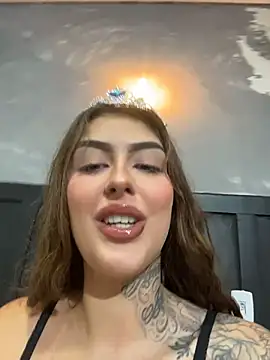miiabellovic online show from July 23, 2026, 5:44 pm