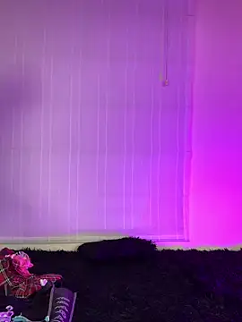 -Zoe Jack- online show from May 6, 2026, 1:49 pm