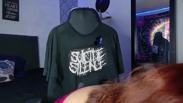 NIO kitty online show from April 12, 2026, 9:20 pm