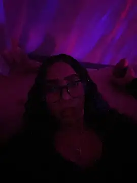 Midnightcatt online show from April 21, 2026, 10:56 pm