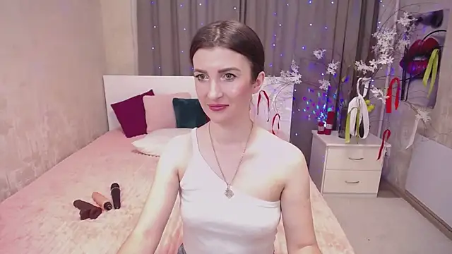 Snapshot of EvelinCuper_ chatting on June 11, 2026, 5:27 am EvelinCuper online show from June 11, 2026, 5:27 am
