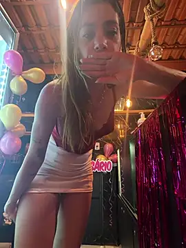 Snapshot of zelyramonvielly chatting on July 28, 2026, 1:34 am zelyramonvielly online show from July 28, 2026, 1:34 am