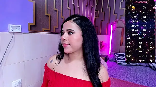 nesli hann online show from April 7, 2026, 1:33 pm