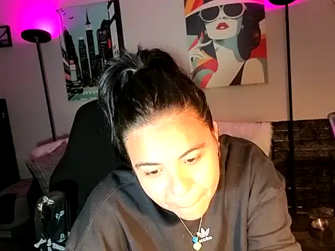 HannaJonns online show from April 26, 2026, 8:17 pm