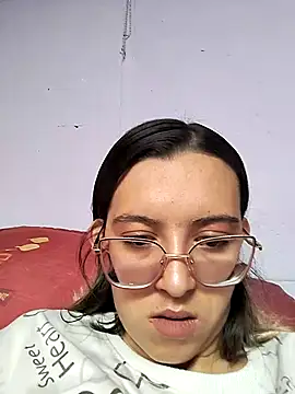Snapshot of Greta_silber26 chatting on May 8, 2026, 5:29 pm Greta silber26 online show from May 8, 2026, 5:29 pm